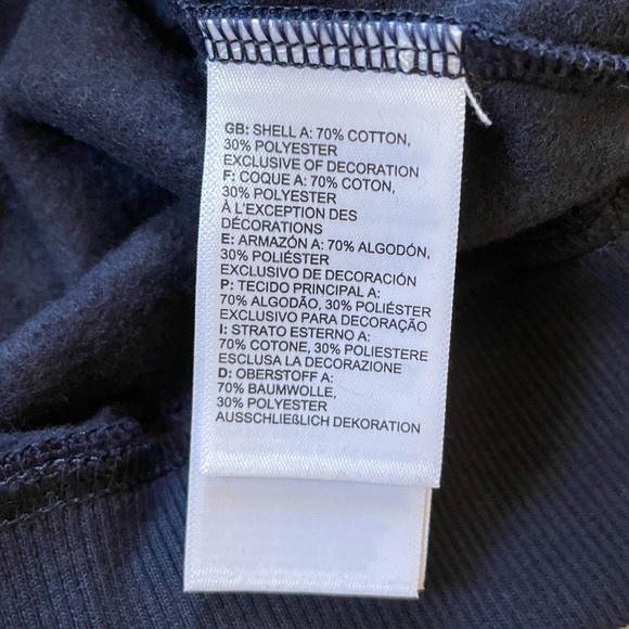 The North Face Women’s USA Cropped Pullover Hoodie 3 - Picture 4 of 7